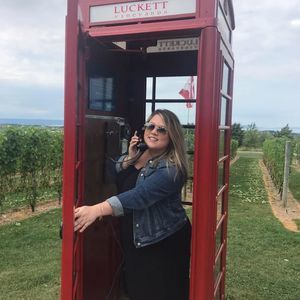 Meet your Posher, Laura